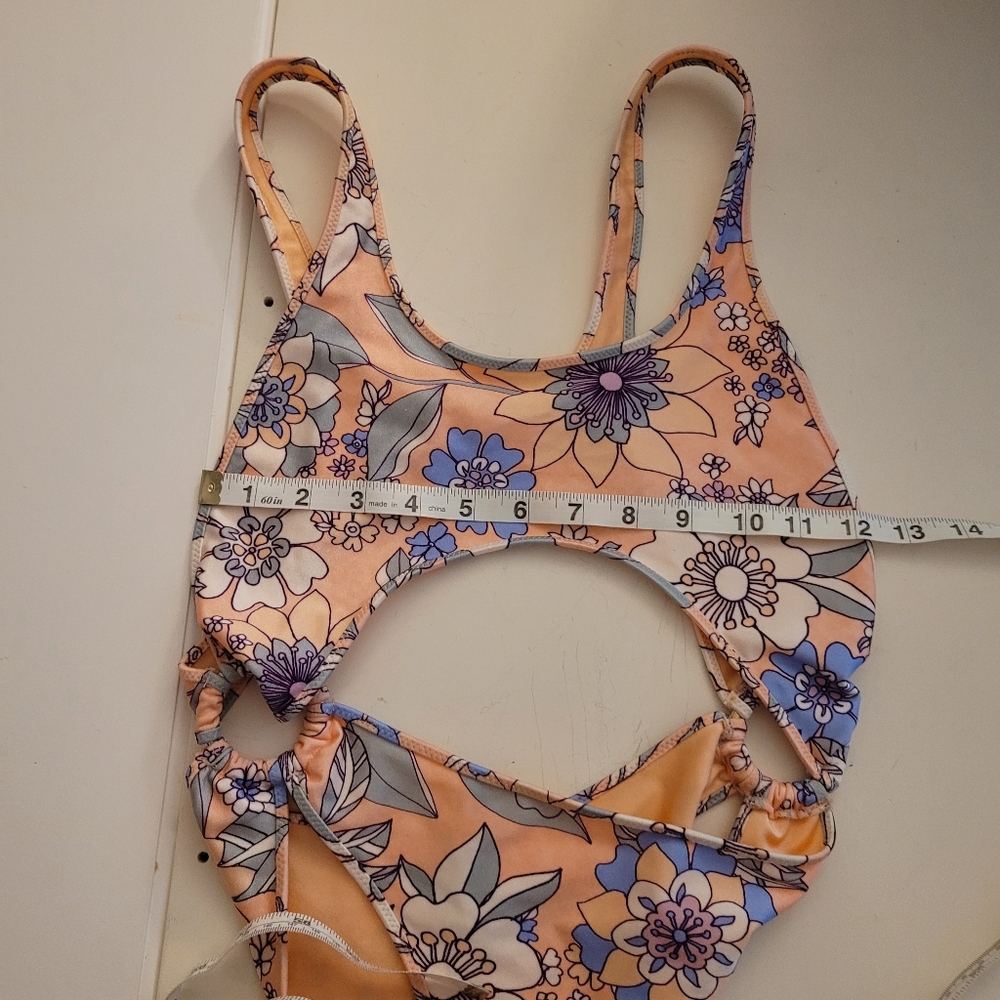 NWOT TRIANGL Sophia One Piece Floral Cut Out swimsuit size Xsmal New without … - Picture 14 of 14